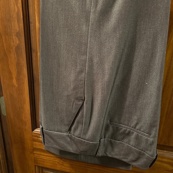 Pant Suit - Picture 3 of 4